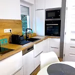 Apartment Irisz Hillside *
