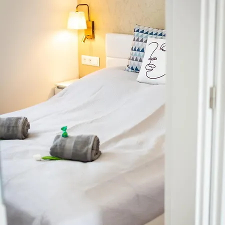Apartment Irisz Hillside