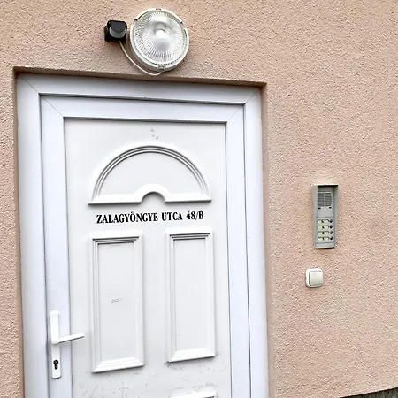 Irisz Hillside זלקרוס